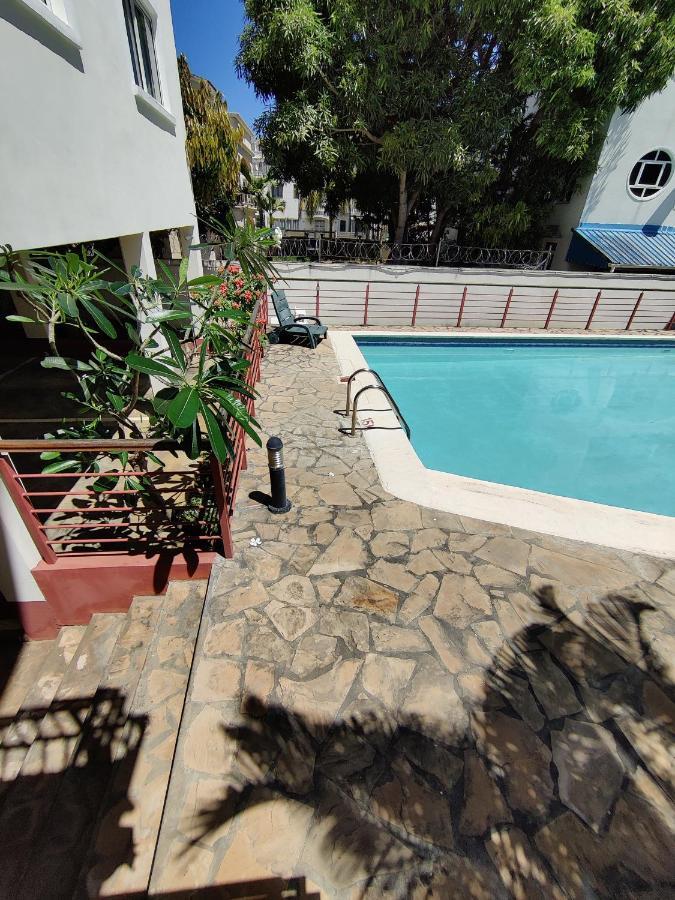 Ashiana Oceanside Apartment Flic en Flac ภายนอก รูปภาพ